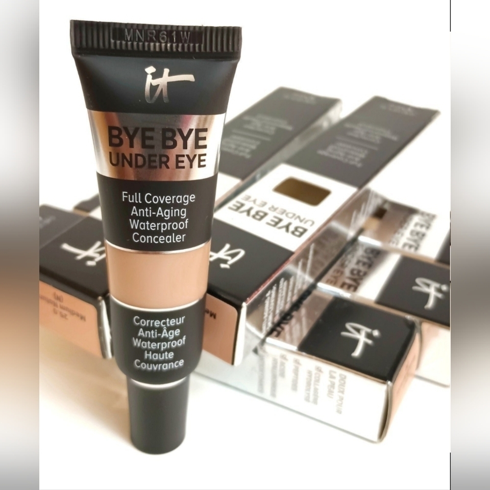 It Cosmetics Women's BYE BYE UNDER EYE  Concealer 25.5 Medium Bronze (C) antiage